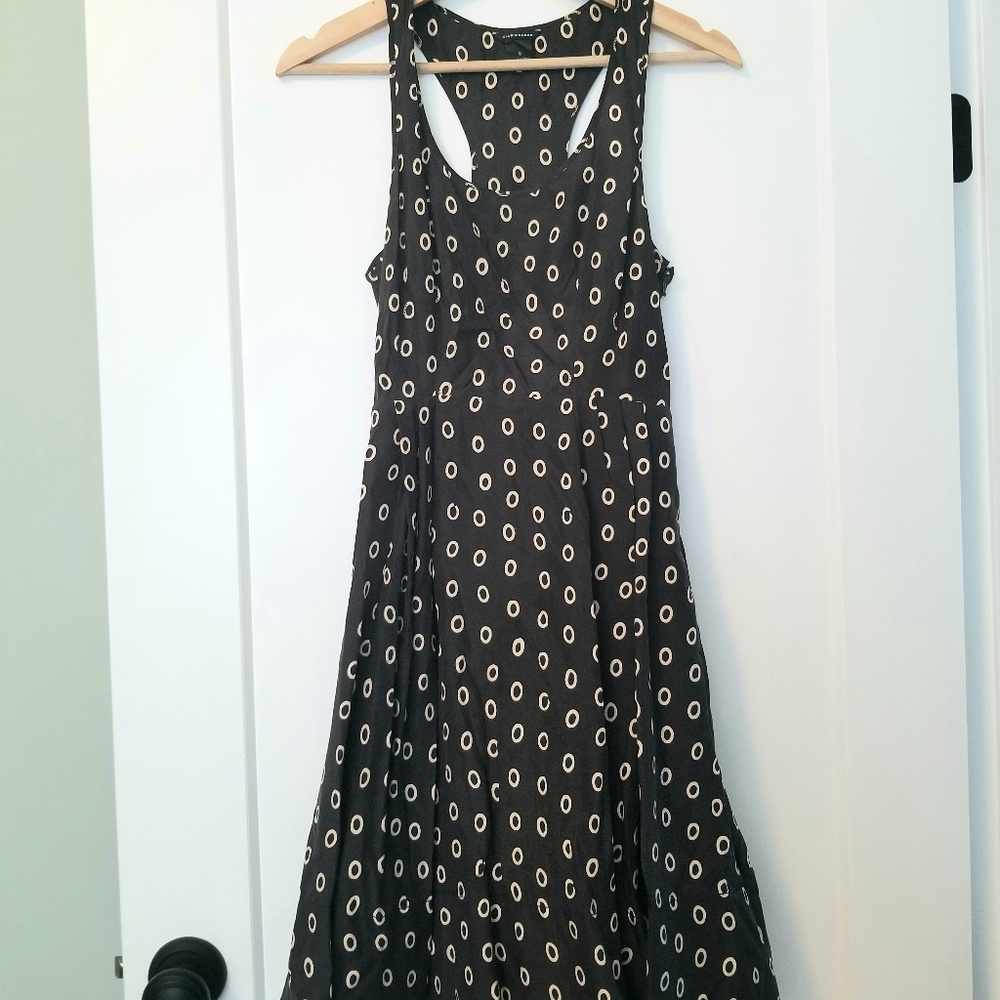 Club Monaco silk dress with pockets!